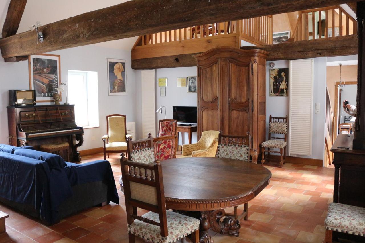 Villa Chez Celestine à Souvigny Extérieur photo