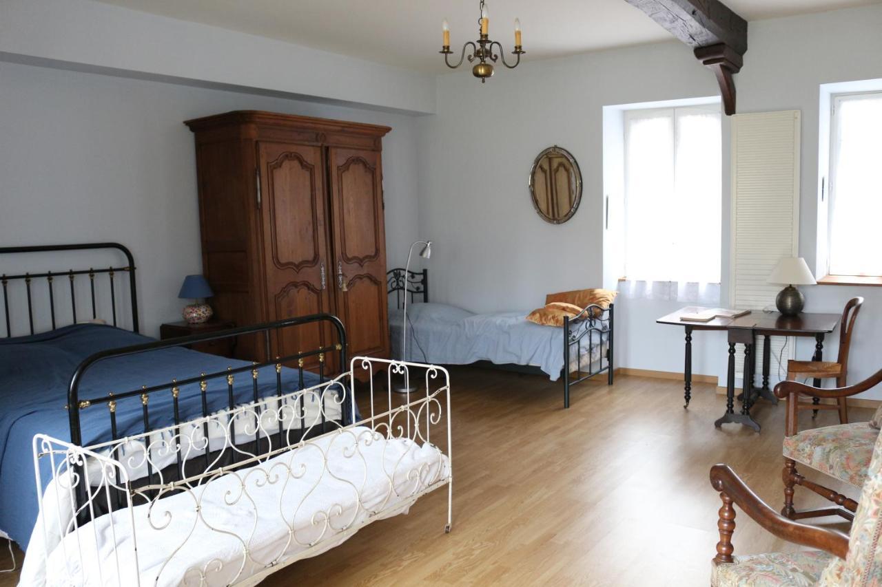 Villa Chez Celestine à Souvigny Extérieur photo